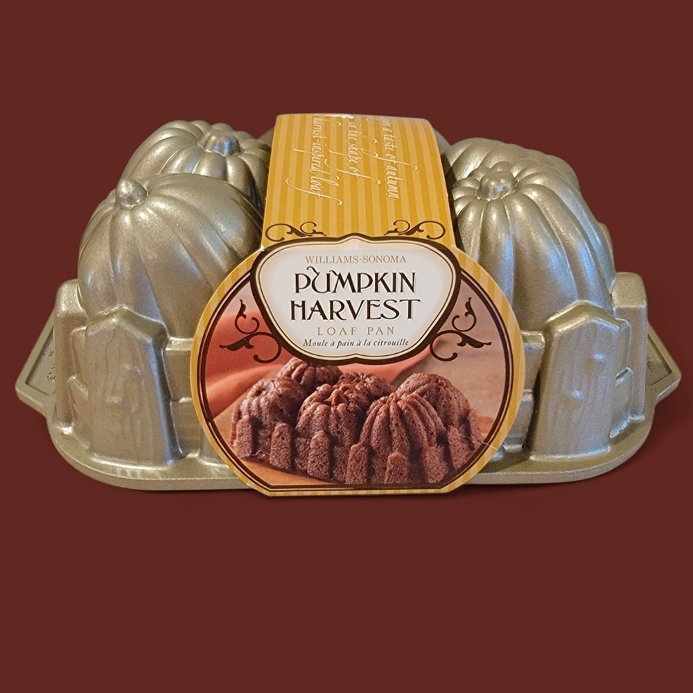 Williams Sonoma Pumpkin Harvest Loaf Pan by Nordic Ware